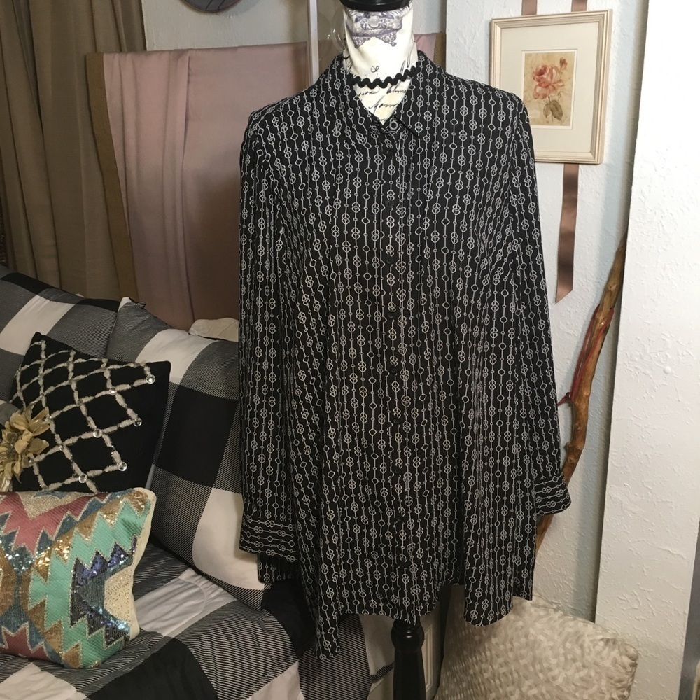 Lane Bryant long sleeve button front blouse